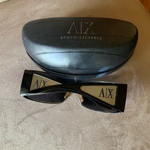 AUTHENTIC ARMANI EXCHANGE AVIATOR SUNGLASSES WITH HARD CASE- Used